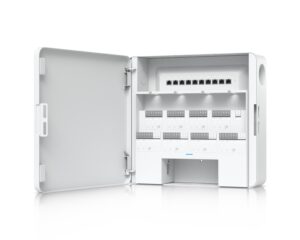 Ubiquiti UniFi Enterprise Access Hub (EAH-8)